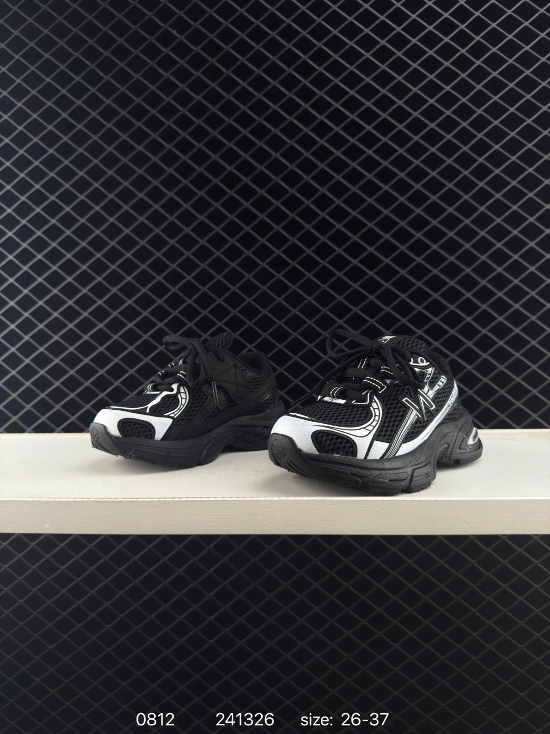 New Balance MR740 NB